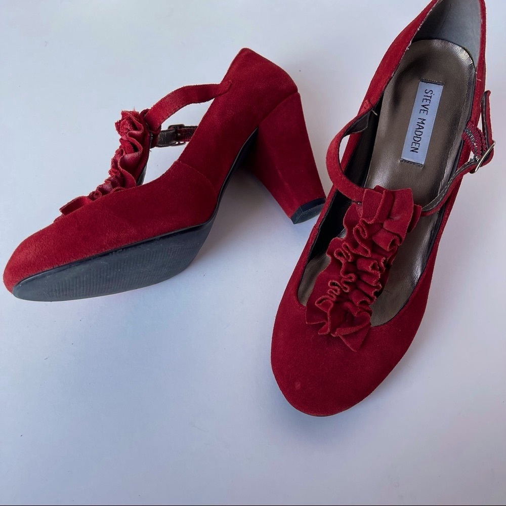 Steve Madden Beautiful Red Suede Ruffled Strappy Heel Ingga Ankle Strap Size 10